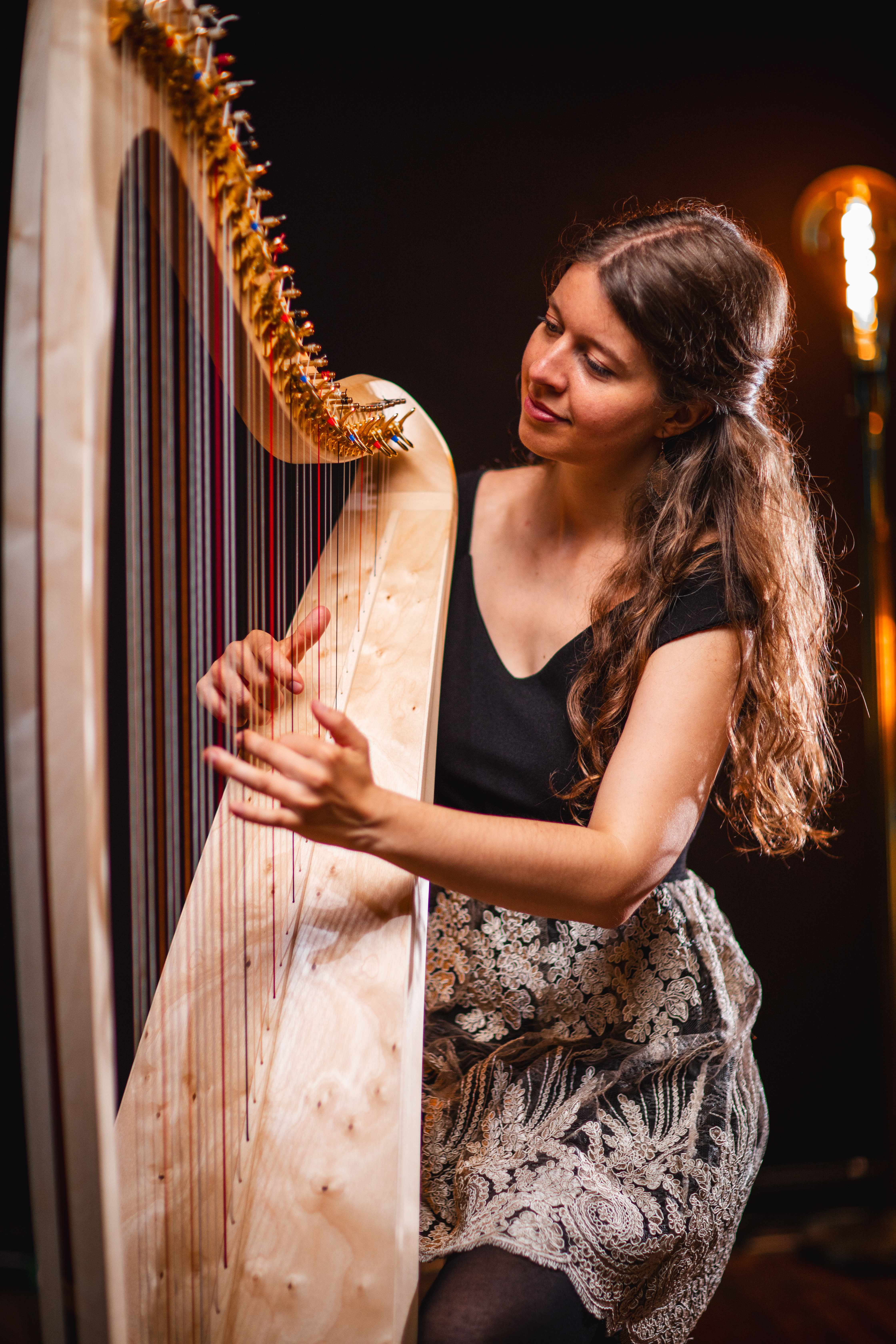 klp24_konzert_aurelia-vocalharpist45.jpg